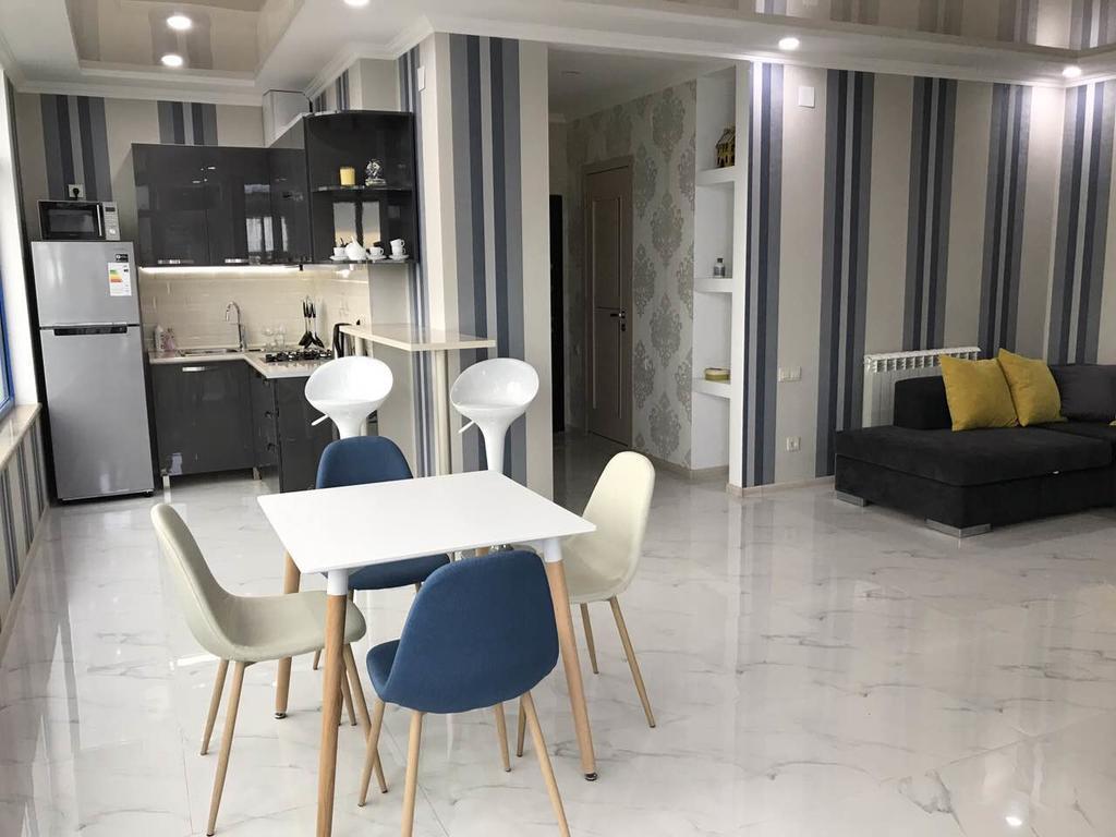 Batumi Seaview Apartments מראה חיצוני תמונה