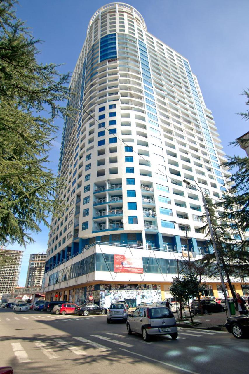 Batumi Seaview Apartments מראה חיצוני תמונה