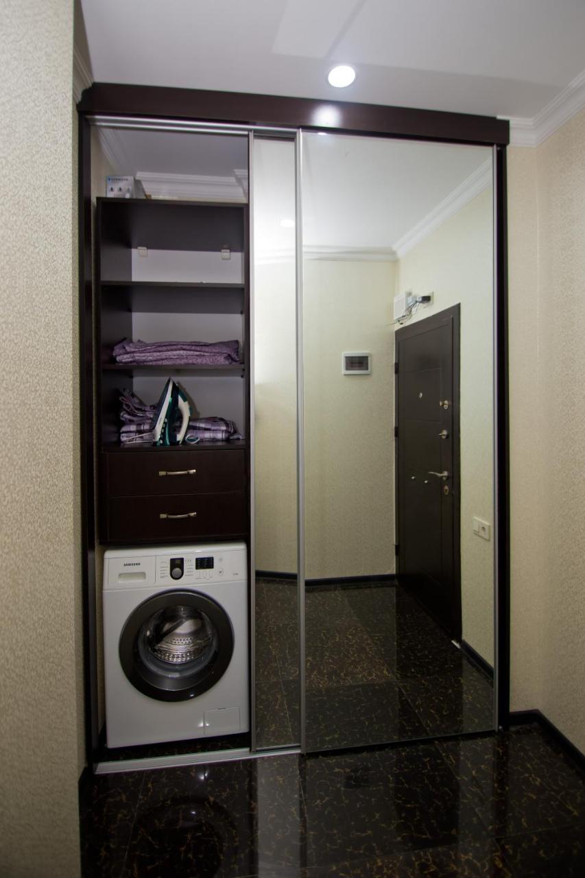 Batumi Seaview Apartments מראה חיצוני תמונה